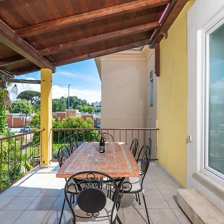 Sea View Boutique Mediteran Near & Old Town Apartamento Poreč
