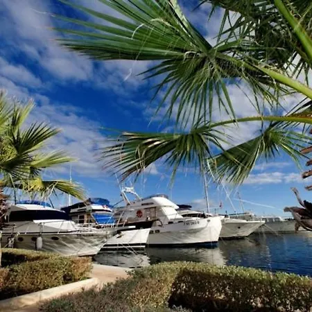 Boutique Mediteran דירה