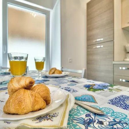 Boutique Mediteran פורץ