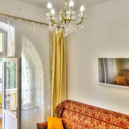 Boutique Mediteran פורץ