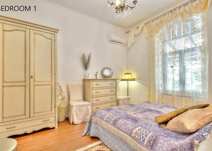 Boutique Mediteran * 波雷奇