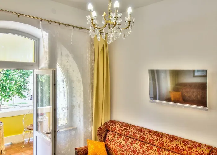 Boutique Mediteran פורץ